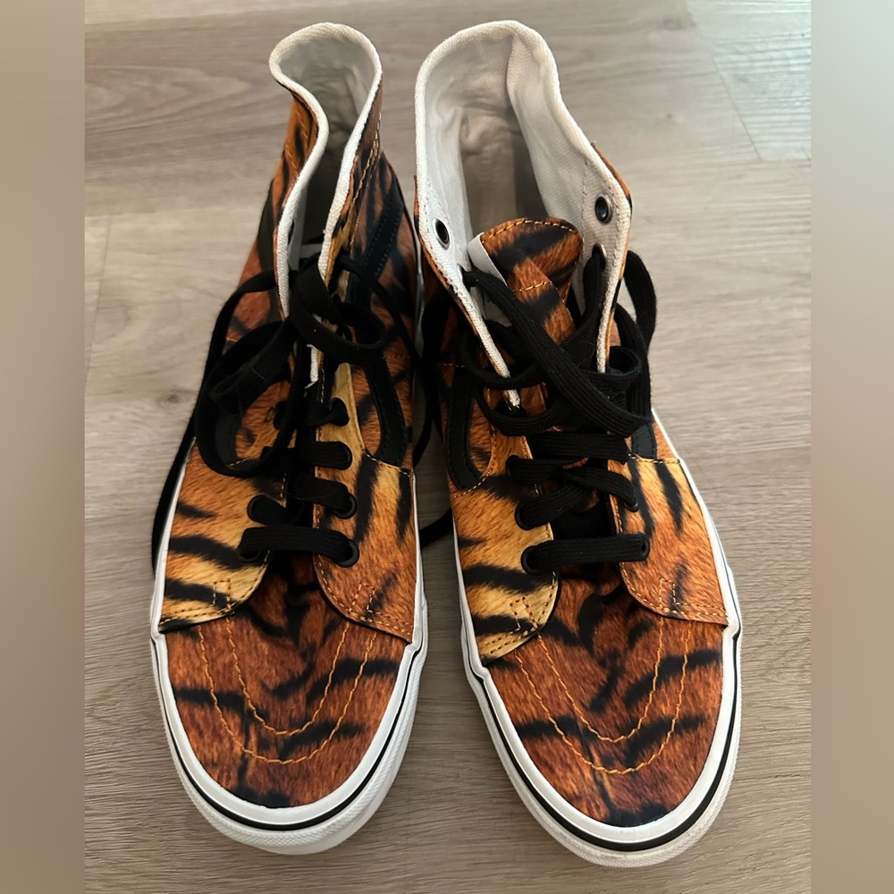 Vans Tiger Print High-Top Sneakers